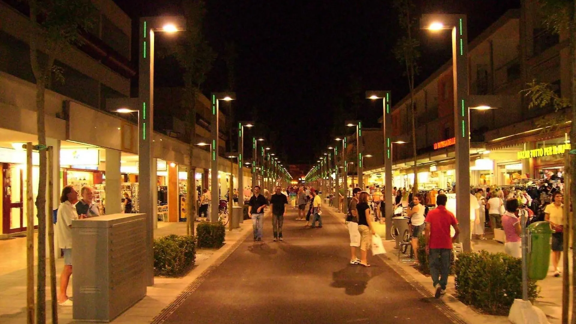 Functional 1 Bedroom Apartment With Shared Pool Bibione 0*,